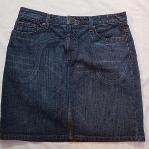 Mossimo Blue Denim skirt Size 8.